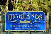 Highlands Welcome Sign