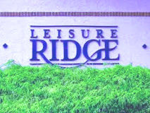 Leisure Ridge Entrance Sign